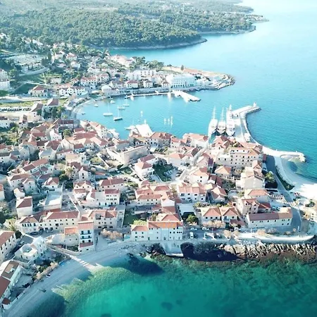 Lena Loft By The Sea *